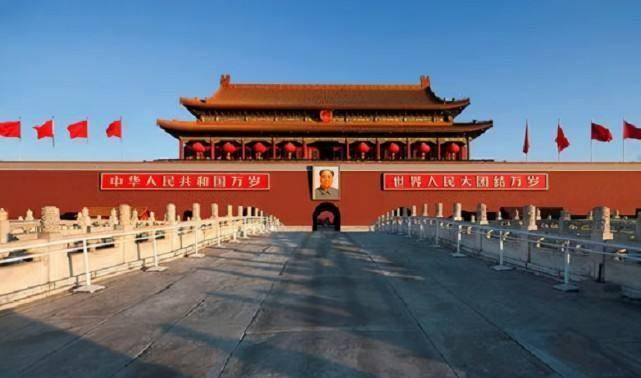 1969年,中央下令重建天安门!这座历经600年风霜的城楼发生了什么