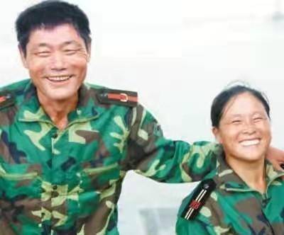 江苏夫妇驻守黄海孤岛32年,无电无淡水仍坚守国土,夜晚靠酒壮胆