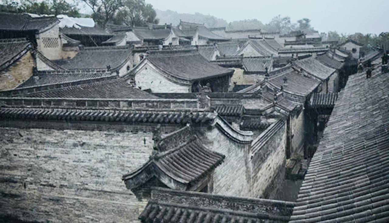 王家大院位于中国历史文化名镇静升镇境内,其历史可谓是源远流长,由静