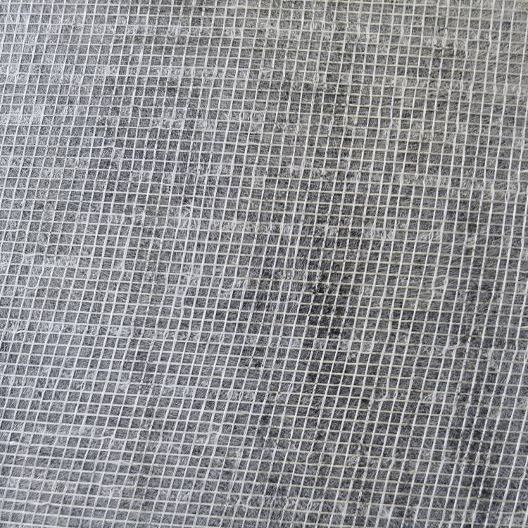 从原料的筛选到纤维的预处理,再到复合编织与后期处理,每一步都凝聚着