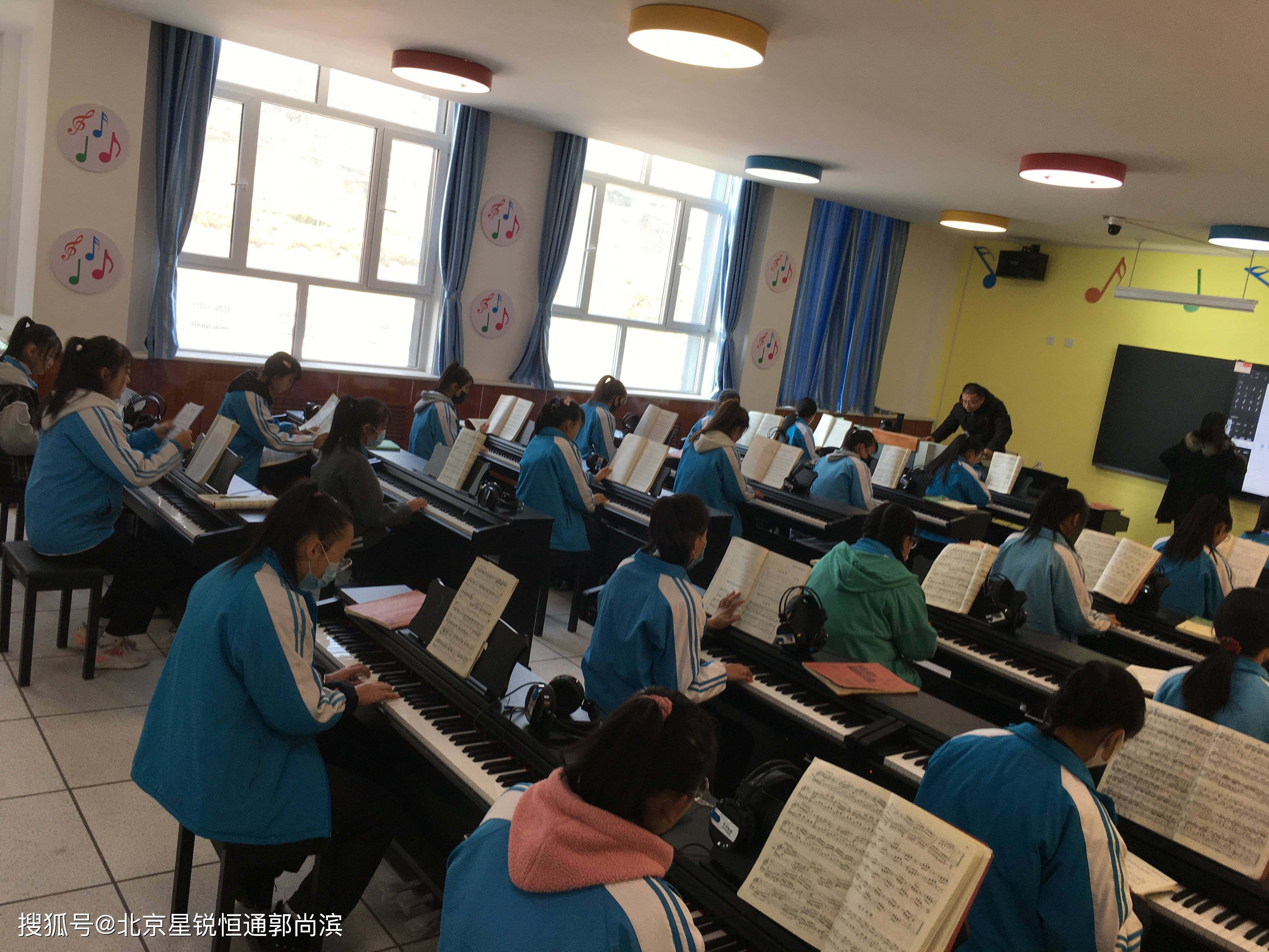 数字化音乐教学系统 - 打造智慧钢琴教室,探索音乐育人新途径