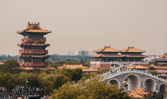 宋高宗为何要肯定蔡京变法,因为蔡京不单单只是百姓眼中的奸臣