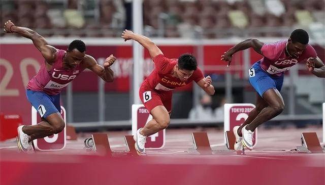 飞人苏炳添近况:为妻子庆生拍2人合体照,32岁娇妻靓丽如大学生_短跑