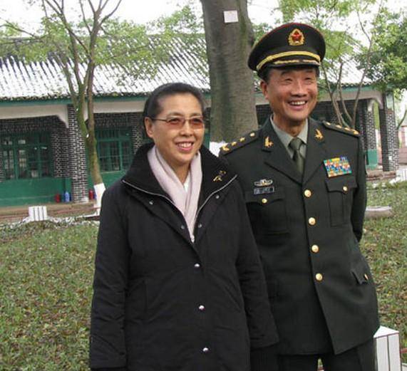 他是徐向前的独子,25岁上清华,仅11年就从少将升中将,如今75岁