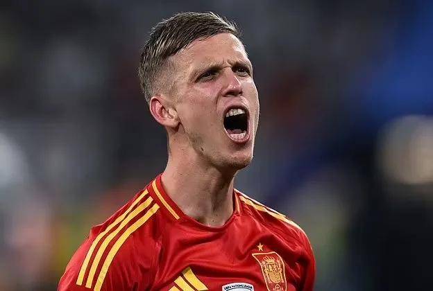 曼联利物浦新目标西班牙球星奥尔莫挑战英格兰新星贝林厄姆