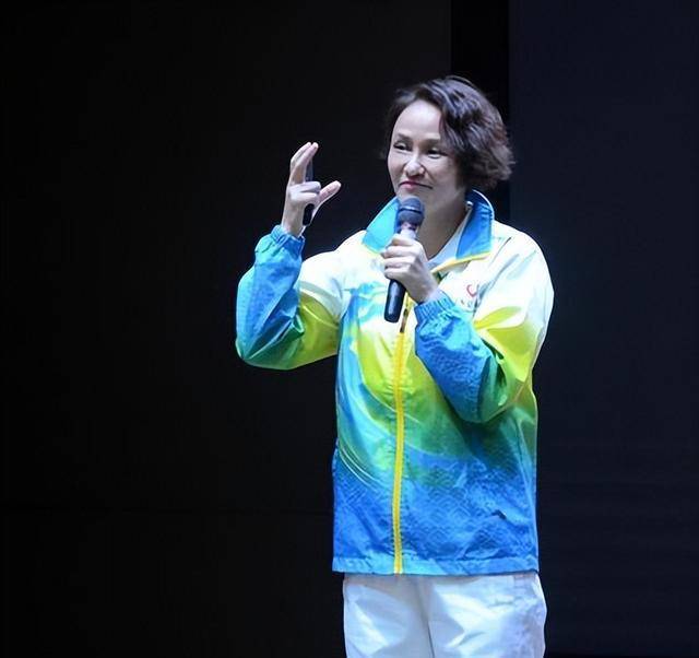 回顾:奥运冠军高敏退役后远嫁美国,离婚又再婚,现回国投身公益