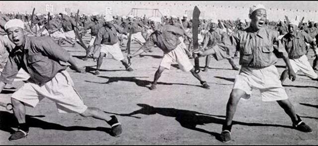 马鸿逵凄凉晚年:在台湾被赶走,经营农场失败,与儿孙对簿公堂