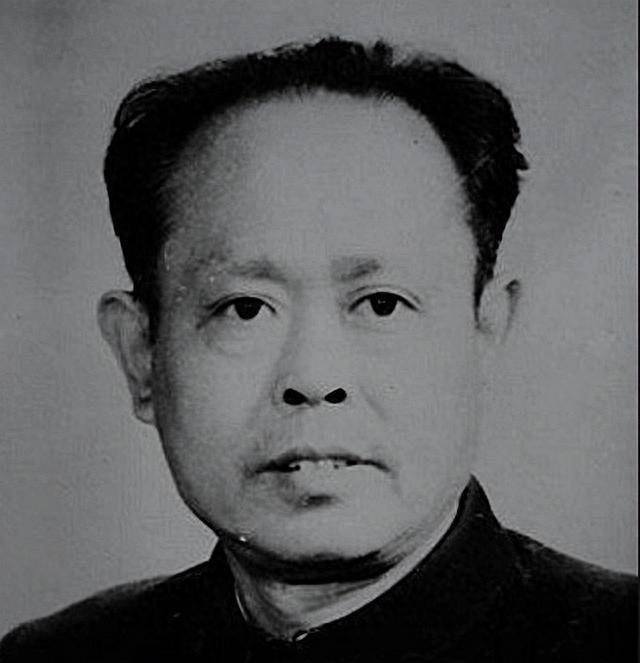 1949年国民党一副师长被解放军活捉,中央军委急电:立即送到北平