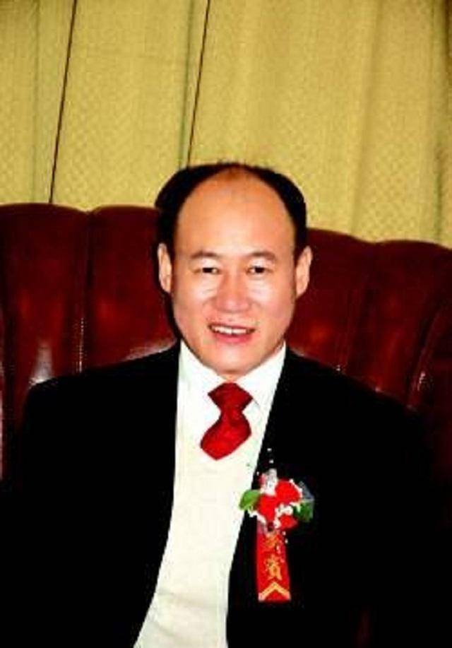 抚顺"黑商"——"蚁力神教父"王奉友的集资骗局