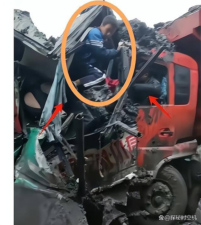 有学生从夹缝奇迹生还_车祸_公路_挤压