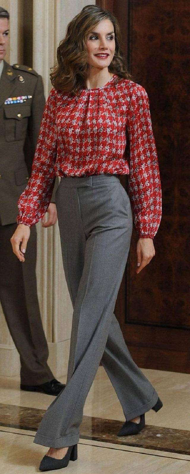 西班牙首位平民王妃:用1年婚姻终结10年爱情,二婚嫁王子