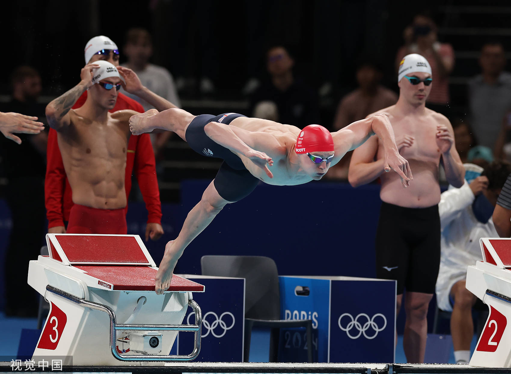 男子4x100米自由泳接力:潘展乐创奥运纪录中国列第四