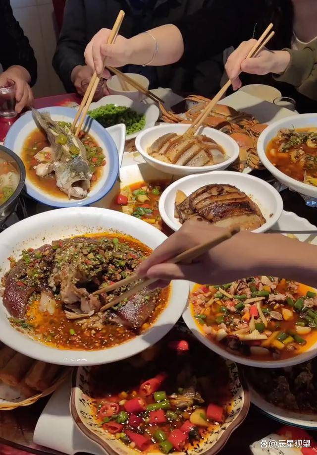 四川坝坝宴申请出战,当地网友吐槽,关键外省人也吃不到