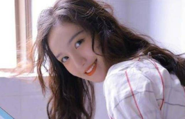 1年前大闹高铁站,威胁民警"你完了"的刘露,现今如愿了吗?