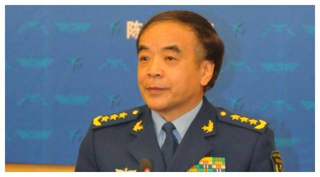 他是湖北第一任省委书记,后升正国级,一生功勋卓越,女婿是上将