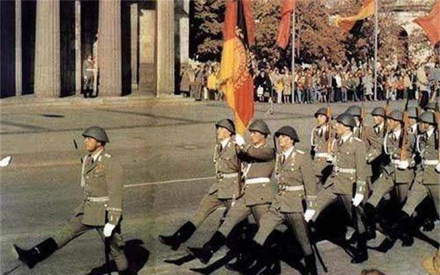 被称为精锐的东德人民军,为何在德国合并后没有被"招安"?