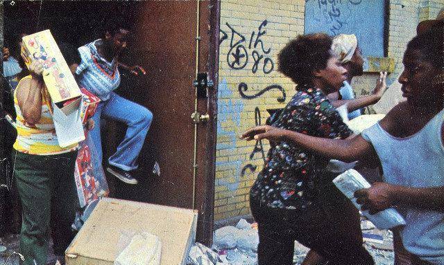 1977年纽约大停电,黑人的圣诞季来了,彻夜暴乱狂欢_美国_自然_因为