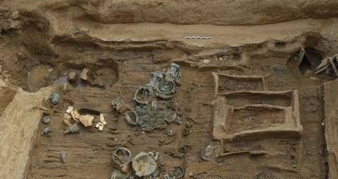 河南惊现罕见积沙墓,被盗2000年仍存大量珍宝,专家:墓主好计谋_考古