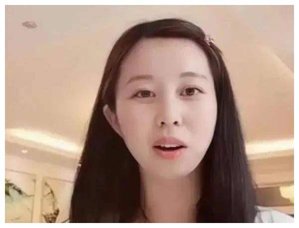 田静带货导致很多人厌恶,杜新枝答应给楷楷一套房,案件扑朔迷离