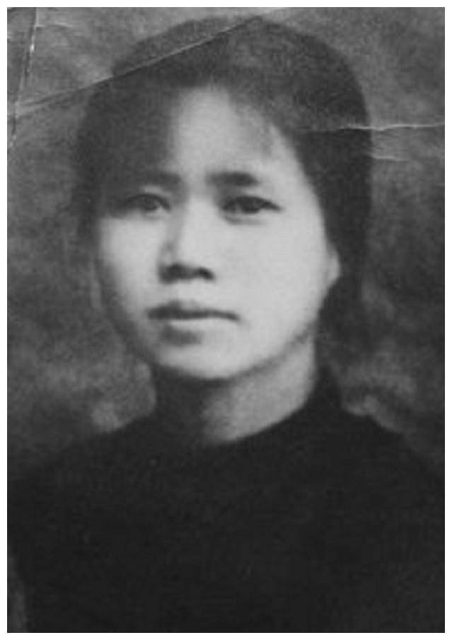 胡适让伴娘怀孕,欲与原配离婚,在菜刀威胁下认怂,反逼小三堕胎_江冬秀