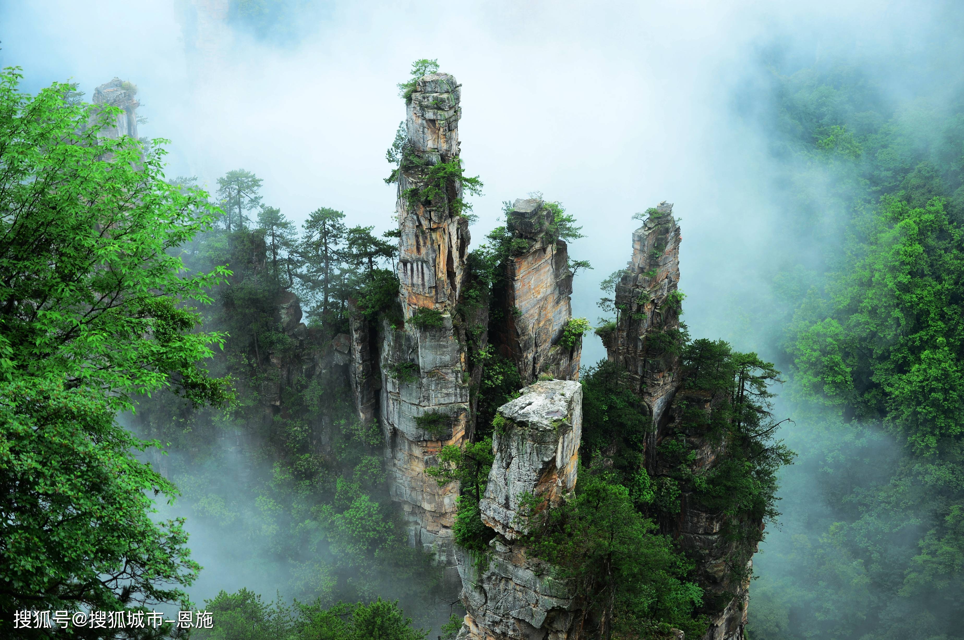 张家界天门山景区简介图片