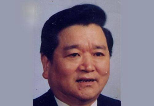 福州首富陈凯:出门保镖不离身,吃饭必喝30年以上茅台,结局如何