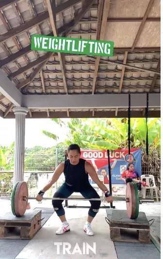 菲律宾获得历史首枚金牌,选手获3550万比索和房产,成为民族骄傲