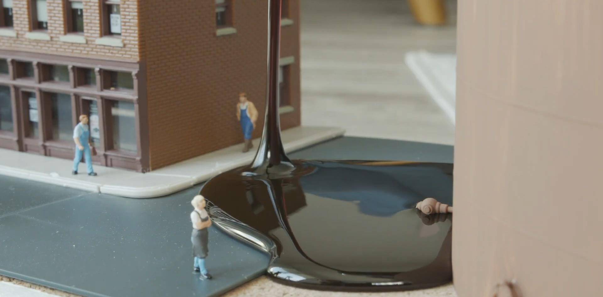 1919年波士顿爆发"糖蜜洪水",浪高可达12米,遇难者瞬间变琥珀