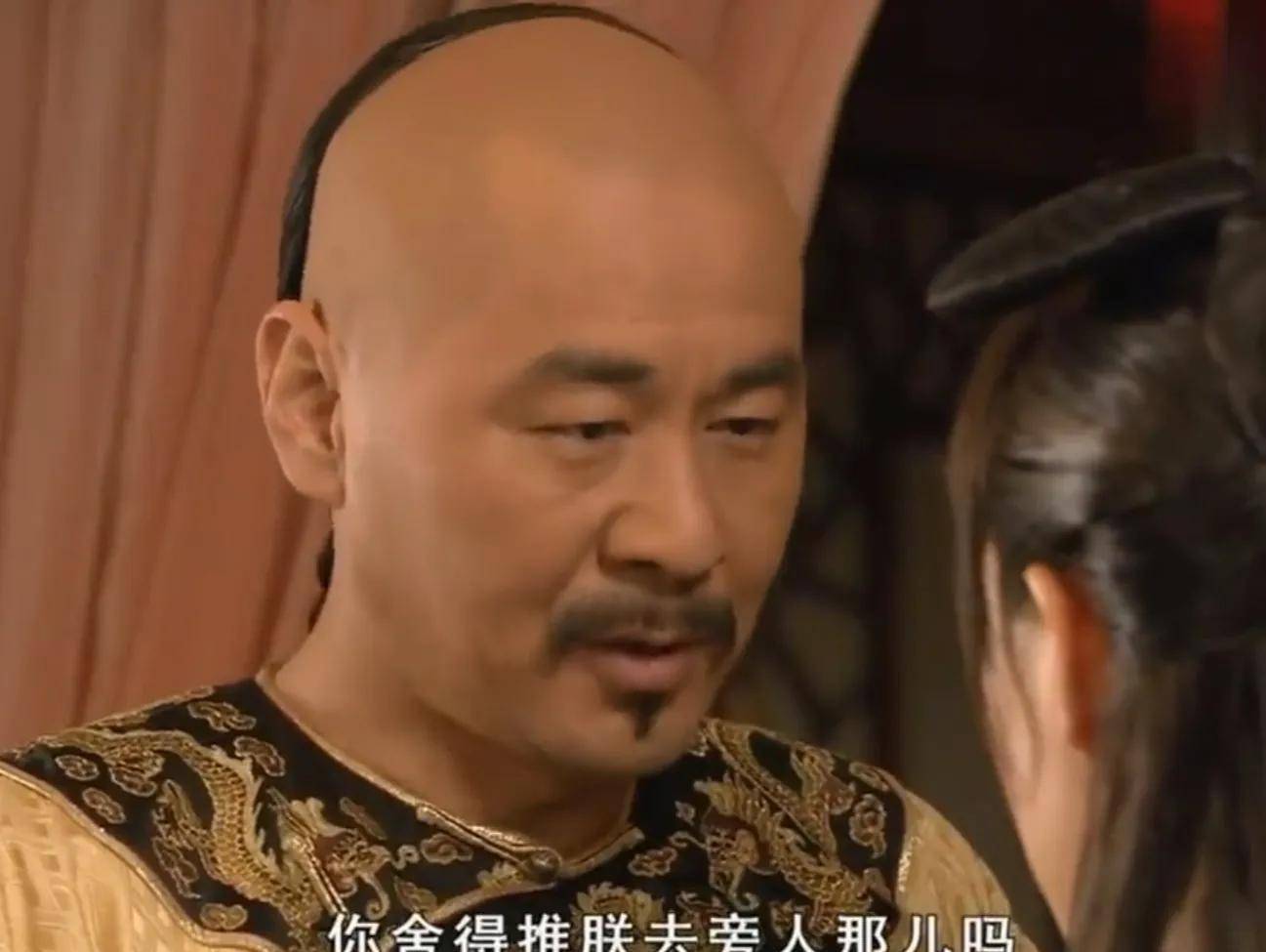 时隔11年再看甄嬛传:甄嬛有多恨皇帝,曾经就有多"爱"他