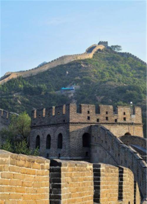 长城仅7米8,到底防住了啥?西方学者一针见血:反正把我们坑惨了