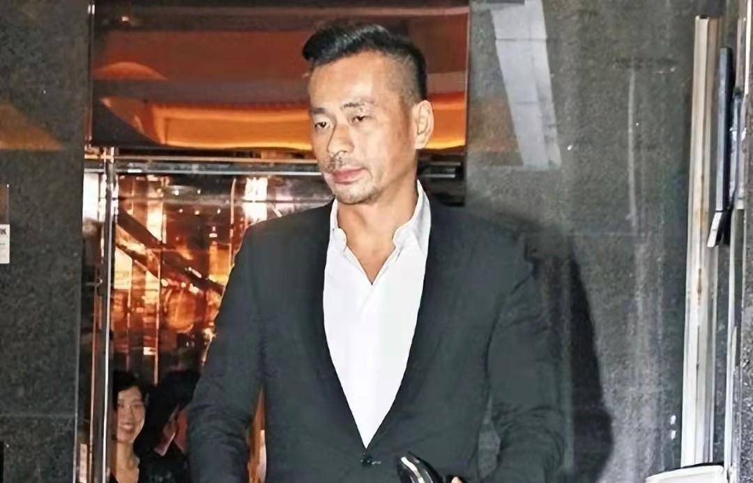 洗米华被控286项罪名,旗下公司被低价收购,百亿家产成泡影_华的_澳门