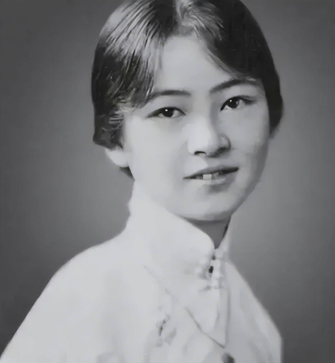 国徽为何不用康乾线条,要用汉唐线条?看懂了才知道林徽因境界高