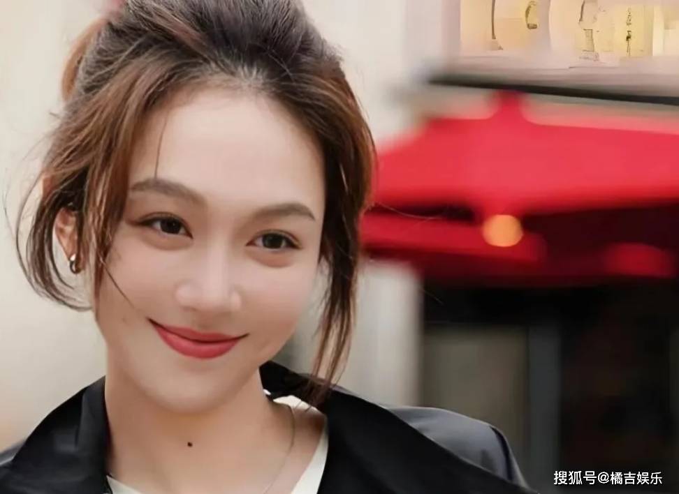 姜妍带男友参加宋丹丹生日聚会，两人早在四年前就已​结婚-姜妍宋丹丹到底什么关系