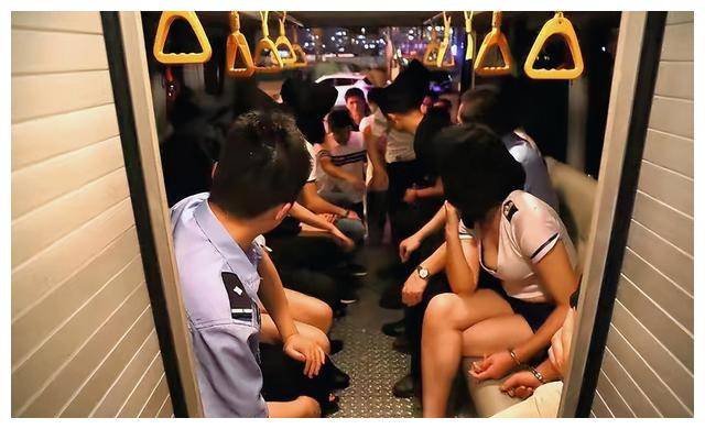 并且查获不堪入目视频50余部！这就是震惊各位老司机的，“麻豆传媒涉黄案”！