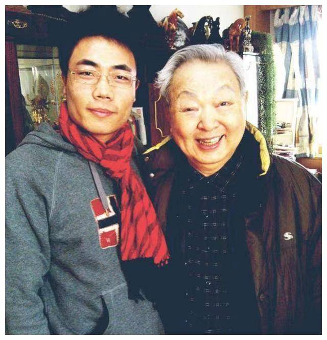 相声演员唐杰忠:晚年丧子,85岁患双癌离世,儿女为遗产闹上法庭