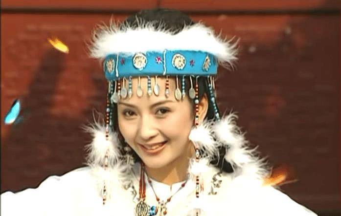 《还珠格格》香妃离开前夜,她怎么报答皇上的?恐怕要瞒蒙丹一生
