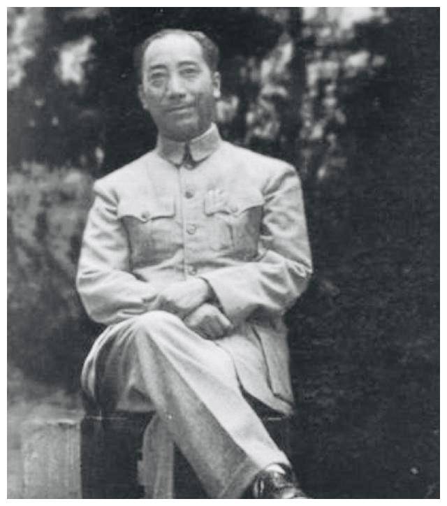 蒋介石是如何区别对待下属的?