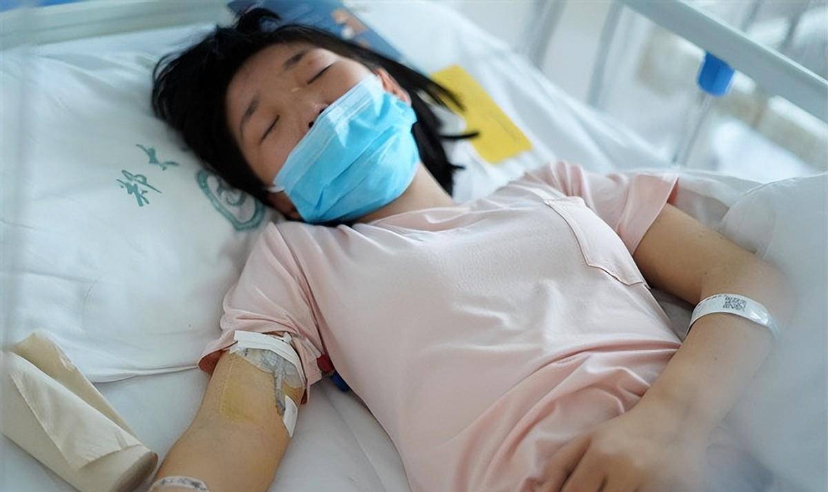 2018年,23岁女孩欲救患白血病妹妹:谁救她我就嫁给谁