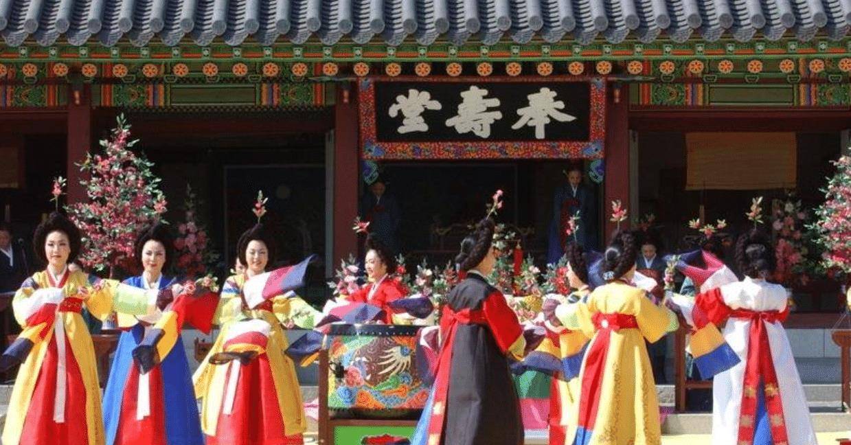 韩国历史人物李祘图片