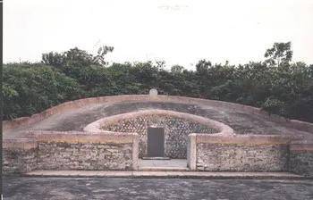 孙中山的革命伴侣,被赞女中豪杰,功成身退后善终而老