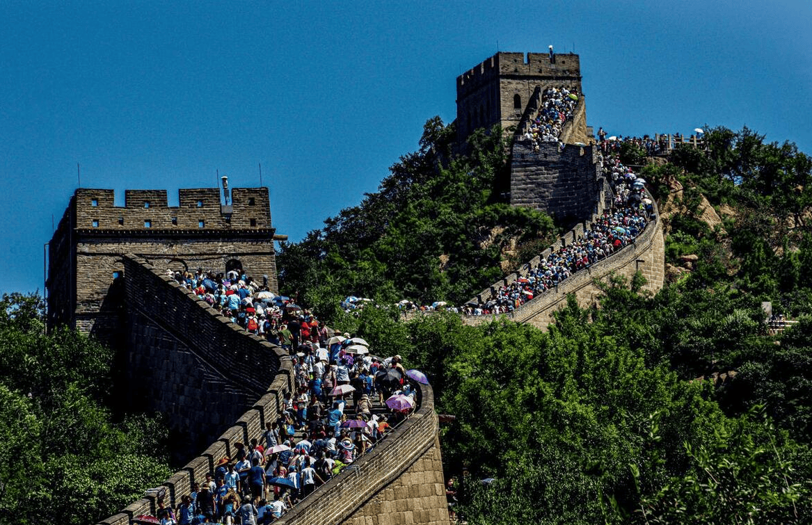 山东泰山_游客_长城