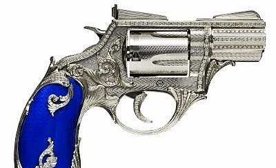 堪称完美艺术品的 九款最为著名的豪华版名枪_转轮手枪_巴顿_柯尔特