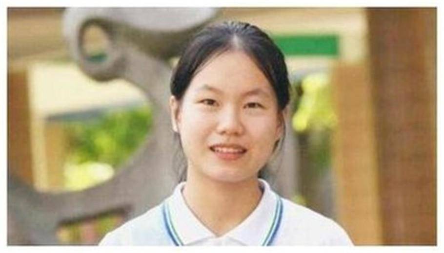 回顾女孩冼奇琪,豪言"懒得考清华和北大",她高考考了多少分?