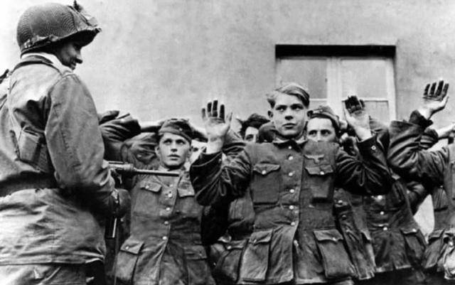 意大利军队到底多搞笑?投降却遭拒,一怒之下将对方打得溃不成军