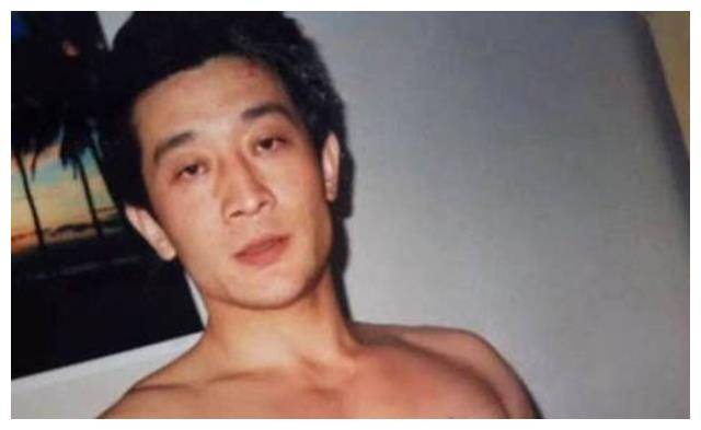马三等好兄弟,还在一回去酒吧时,白小航于1970年出生于北京,六岁时即