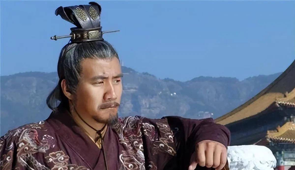"道人答道:"比我多一天."没想到,朱元璋直接说:"杀了他!