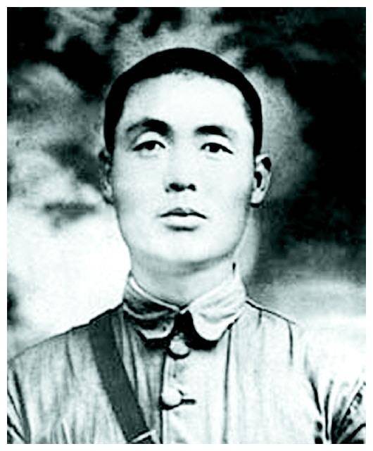 一次,国民党军队意外得知了26军中共地下党名单,这对于卢子美,赵博生