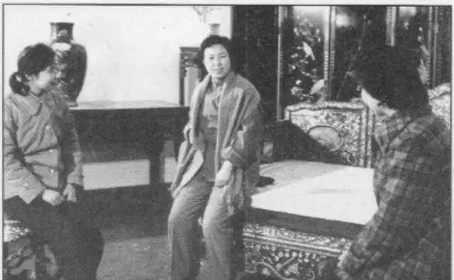 李玉琴苦找他十年,相逢后与其起诉离婚_日本_福贵人_谭玉玲