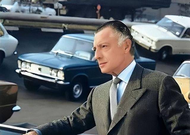 缺点,对人过于尊重,去世,欧洲七国降半旗_乔瓦尼·阿涅利_詹尼_家族