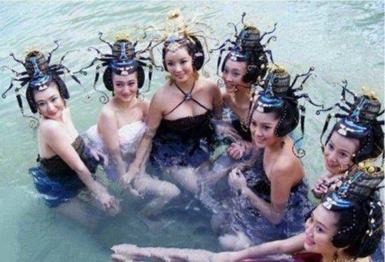 《西游记》中蜘蛛精肚脐吐丝的是男演员裸替,真是没想到_孙悟空_女妖